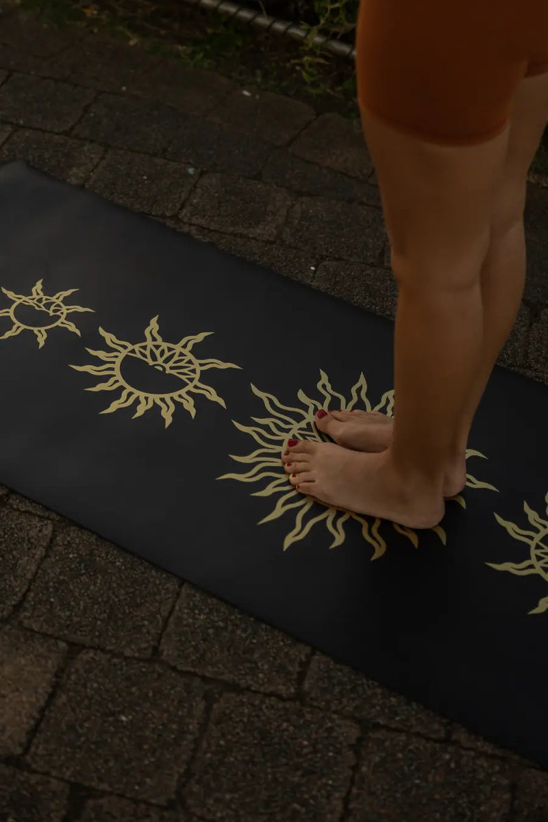 Divine Essentials™ Surya Natural Rubber Yoga & Fitness Mat - Black & Gold (5mm)