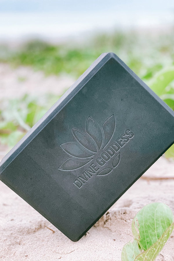 Divine Essentials™ Yoga Block Black Beauty